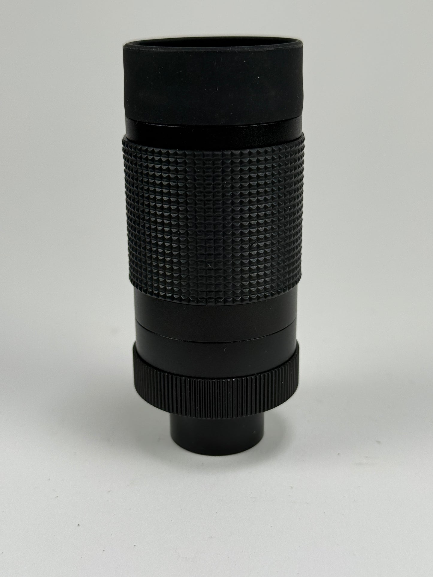 Celestron Zoom Eyepiece 22x–66x Ultima telescope