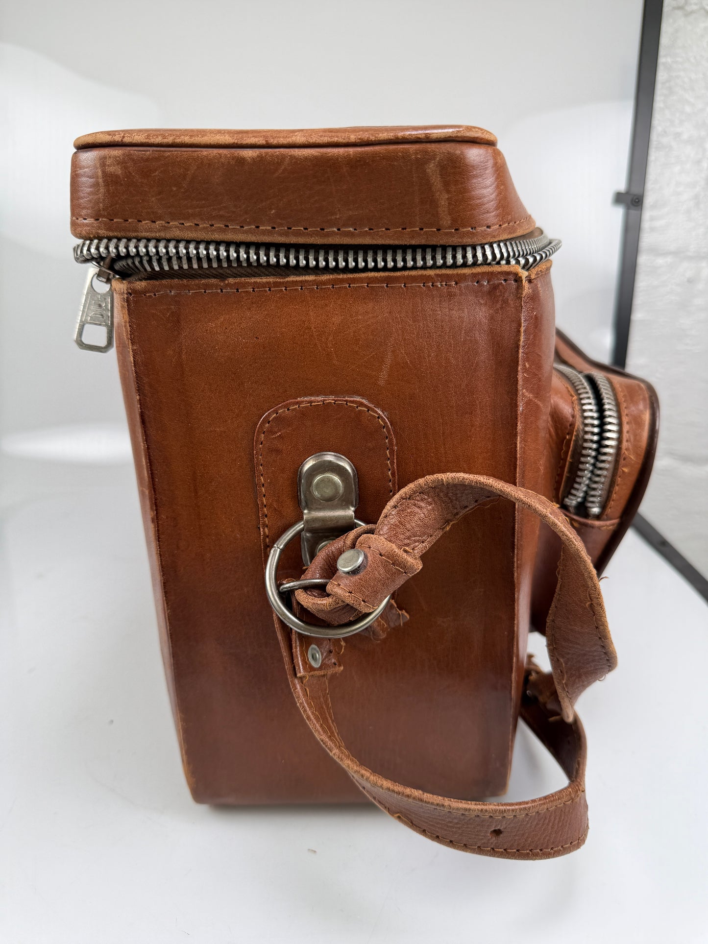 Vintage Genuine Brown Leather Camera Case Bag Mayan chichen Itza Mexico