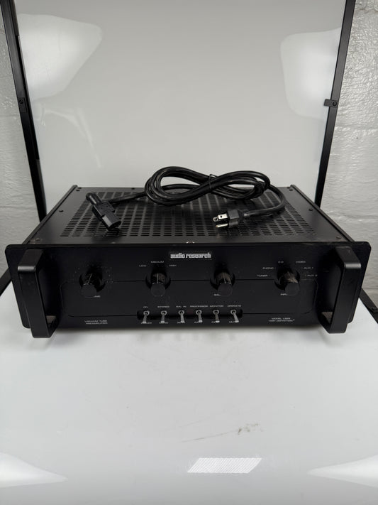 Audio Research Model LS25 high definition black vacuum tube preamplifier