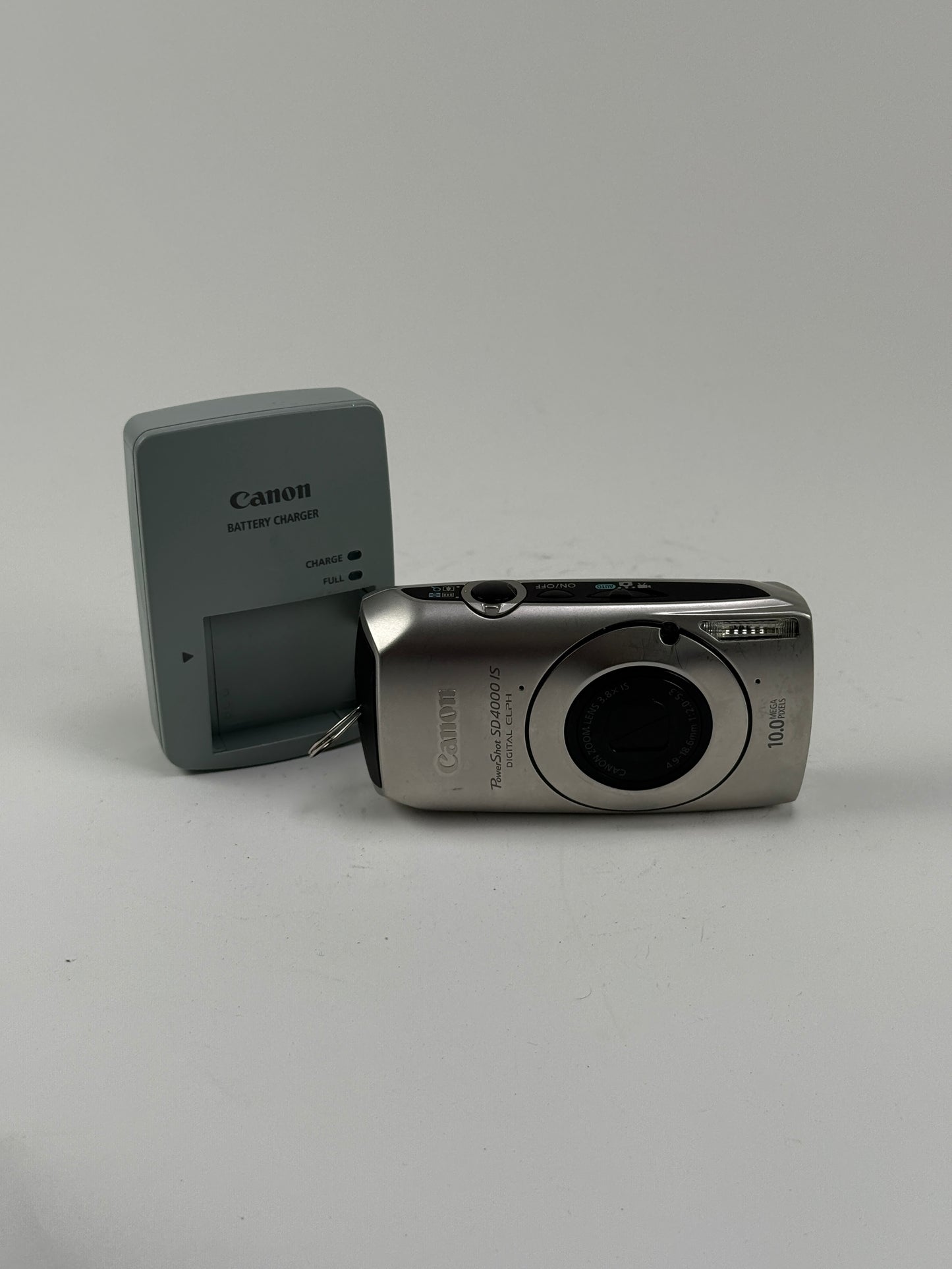 Canon PowerShot SD4000 IS 10.0 MP Compact Digital Camera Silver