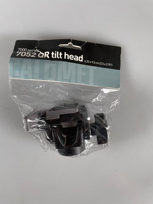 Calumet 7000 series 7052 QR Tilt tripod head