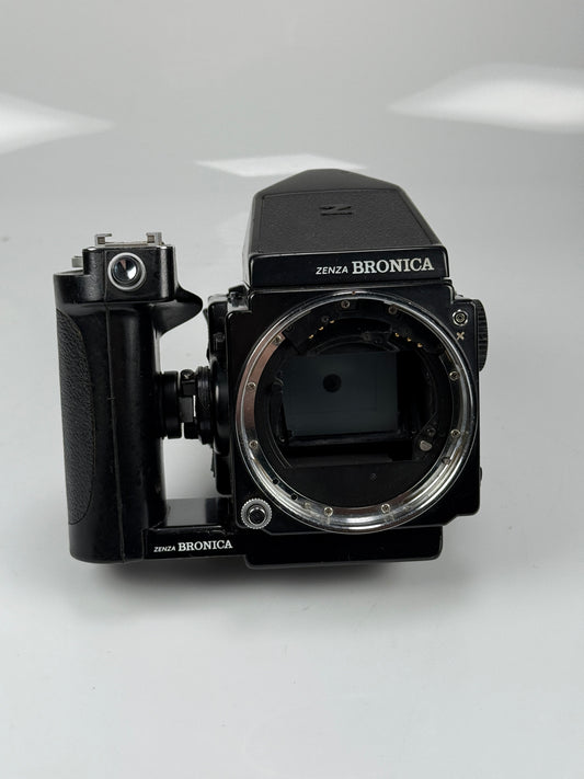 Zenza Bronica ETRS Medium Format Film Camera, prism Finder grip