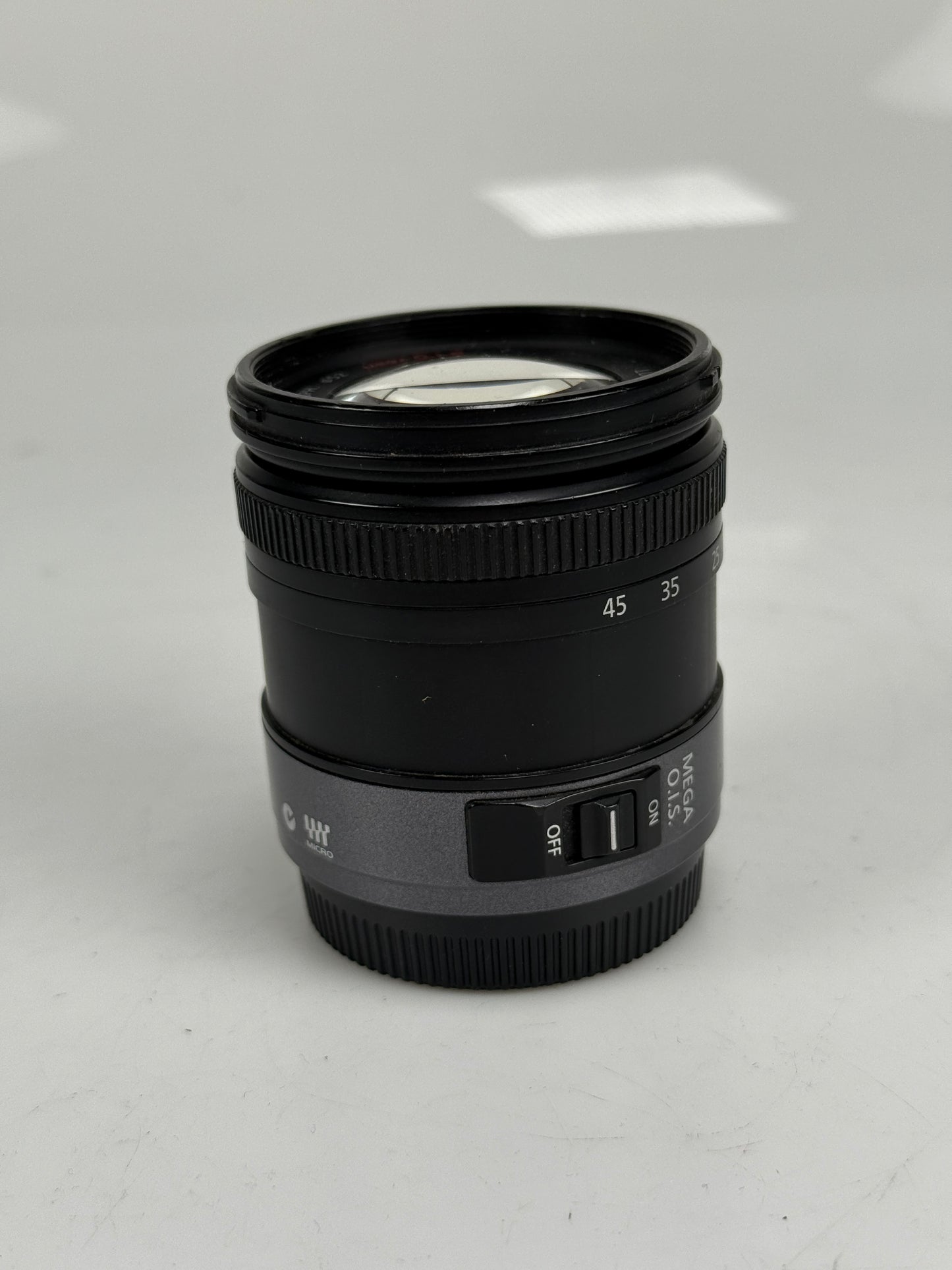Panasonic Lumix G 14-42mm f3.5-5.6 Vario Mega O.I.S. Lens MFT H-FS014042