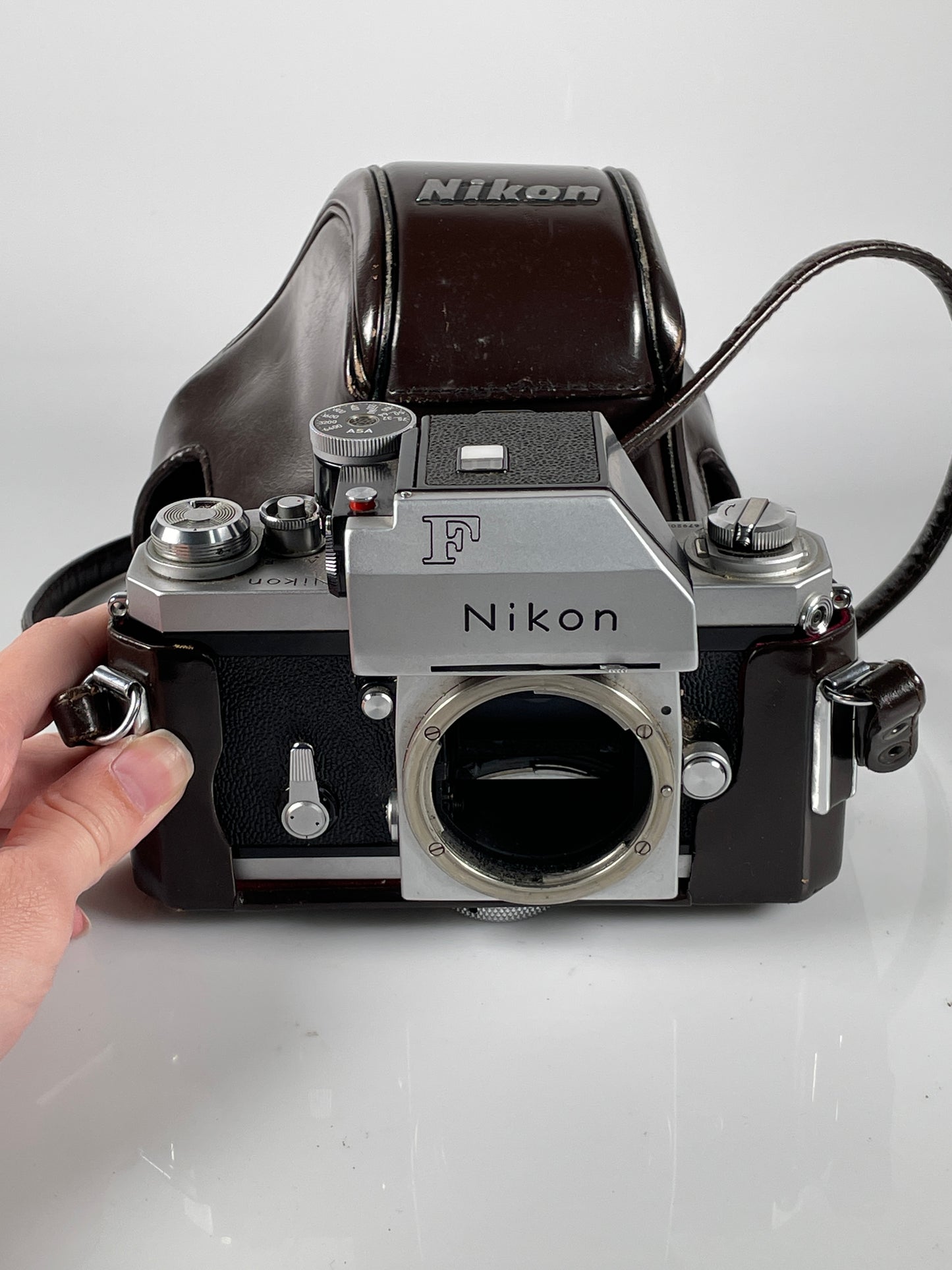 Nikon F Photomic FTN 35mm SLR Chrome Camera Body with case