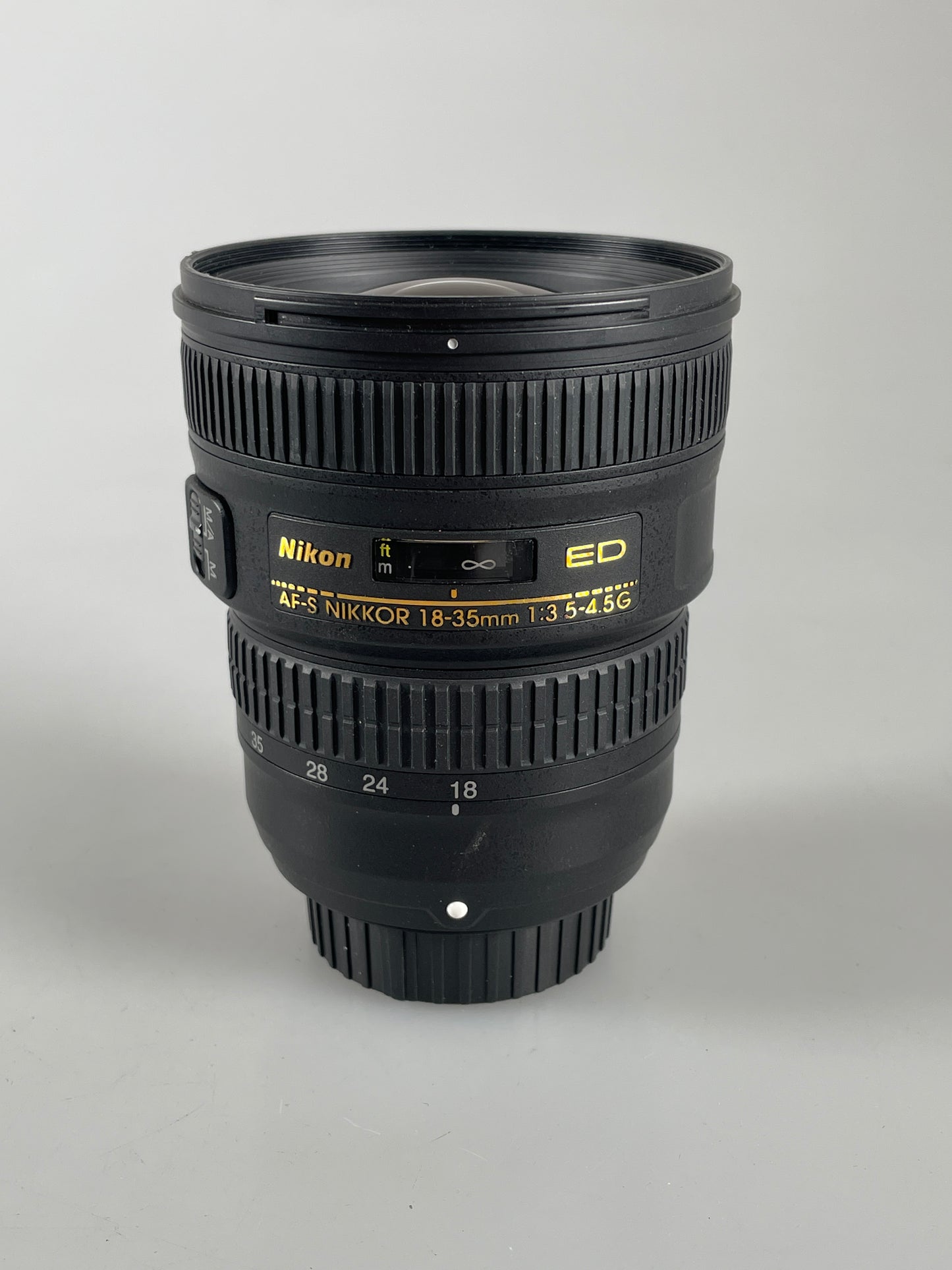 Nikon AF-S NIKKOR 18-35mm f3.5-4.5 G ED Lens