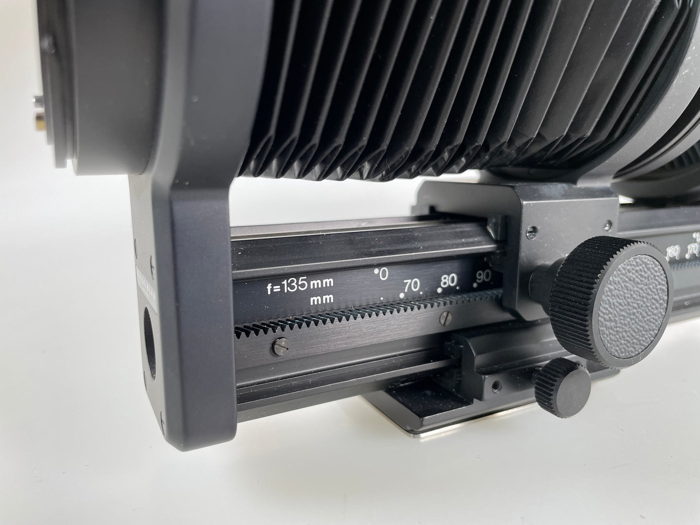 HASSELBLAD Automatic Bellows 135mm with shade