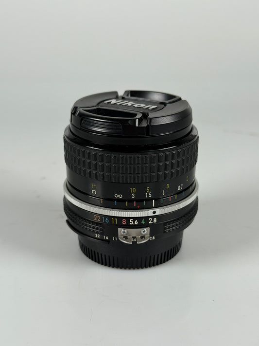 Nikon Nikkor Ai 24mm f2.8 Wide Angle MF Lens
