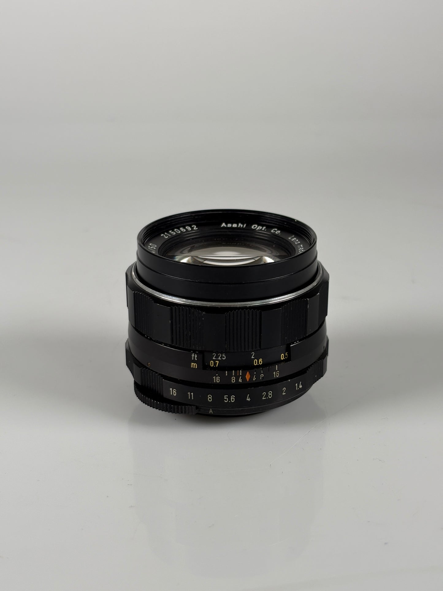 Asahi Pentax Takumar 50mm f1.4 lens M42