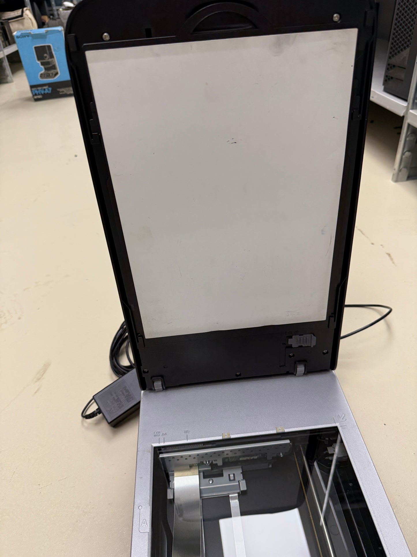 Epson Perfection V500 Photo Scanner J251A with Cords Tested & Working Great