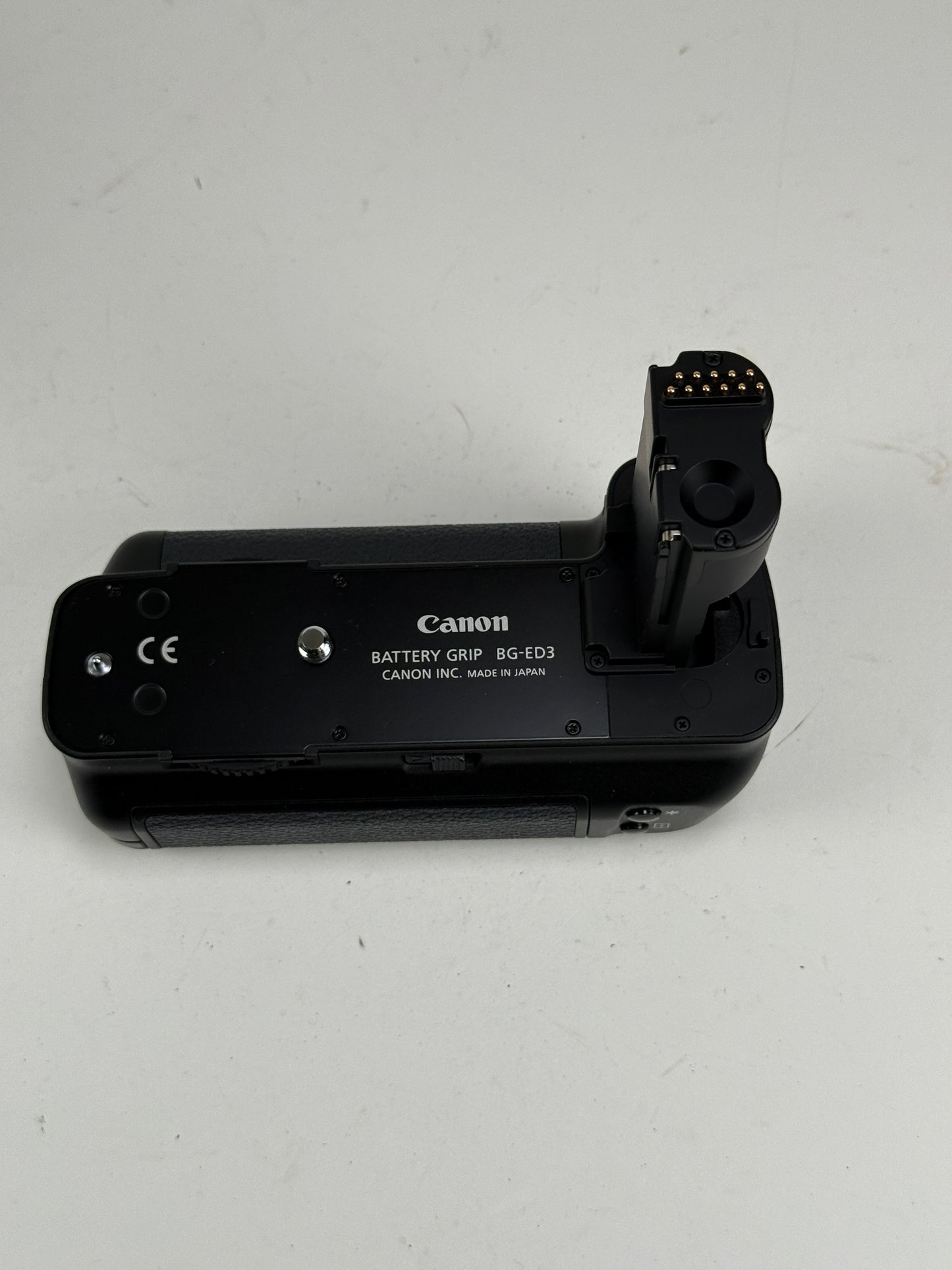 Genuine Canon Battery Grip BG-ED3 for Canon EOS 10D, D30, D60 Cameras