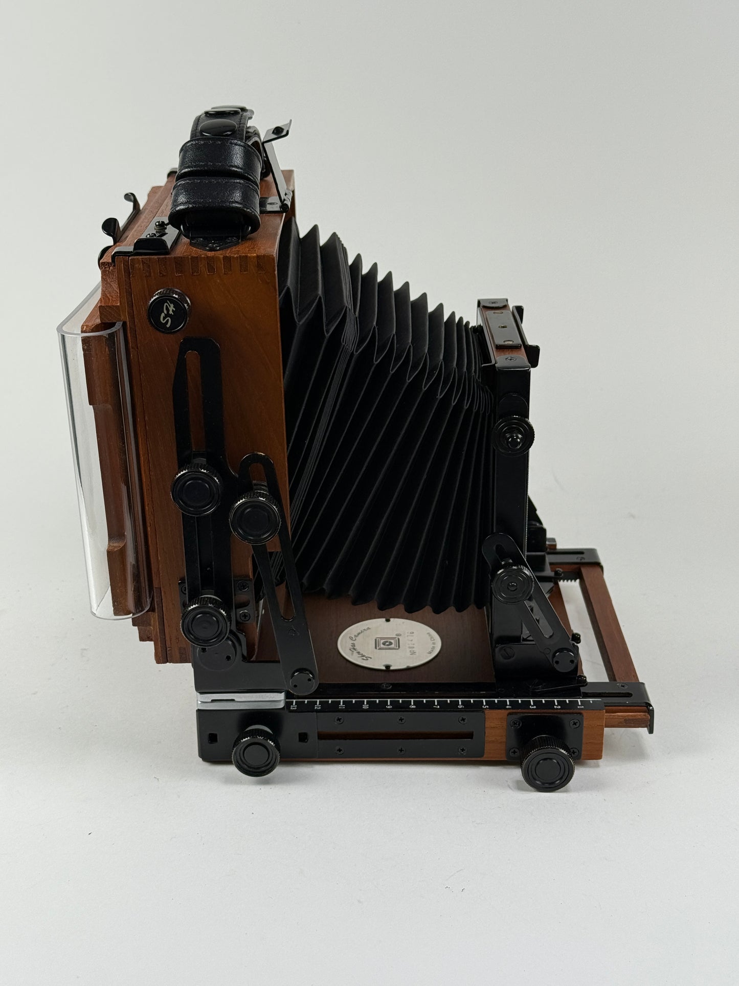 Shen Hao HZX45 - IIA Wood Field Folding 4X5" Large Format Camera