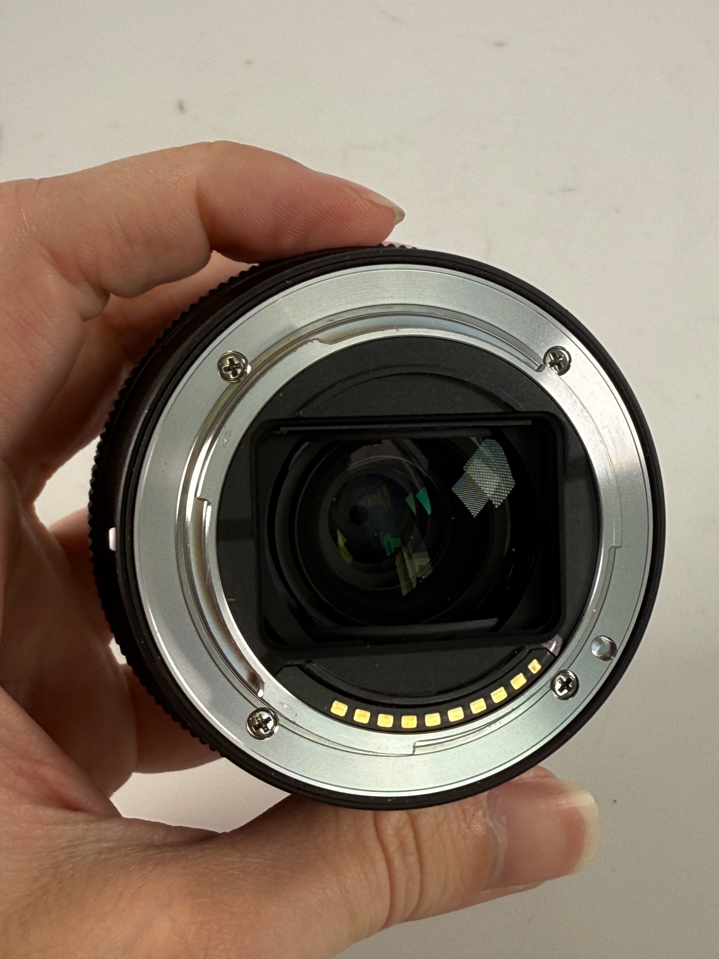 Sony FE 28-60mm F/4-5.6 Full Frame Zoom Lens E-Mount (SEL2860)