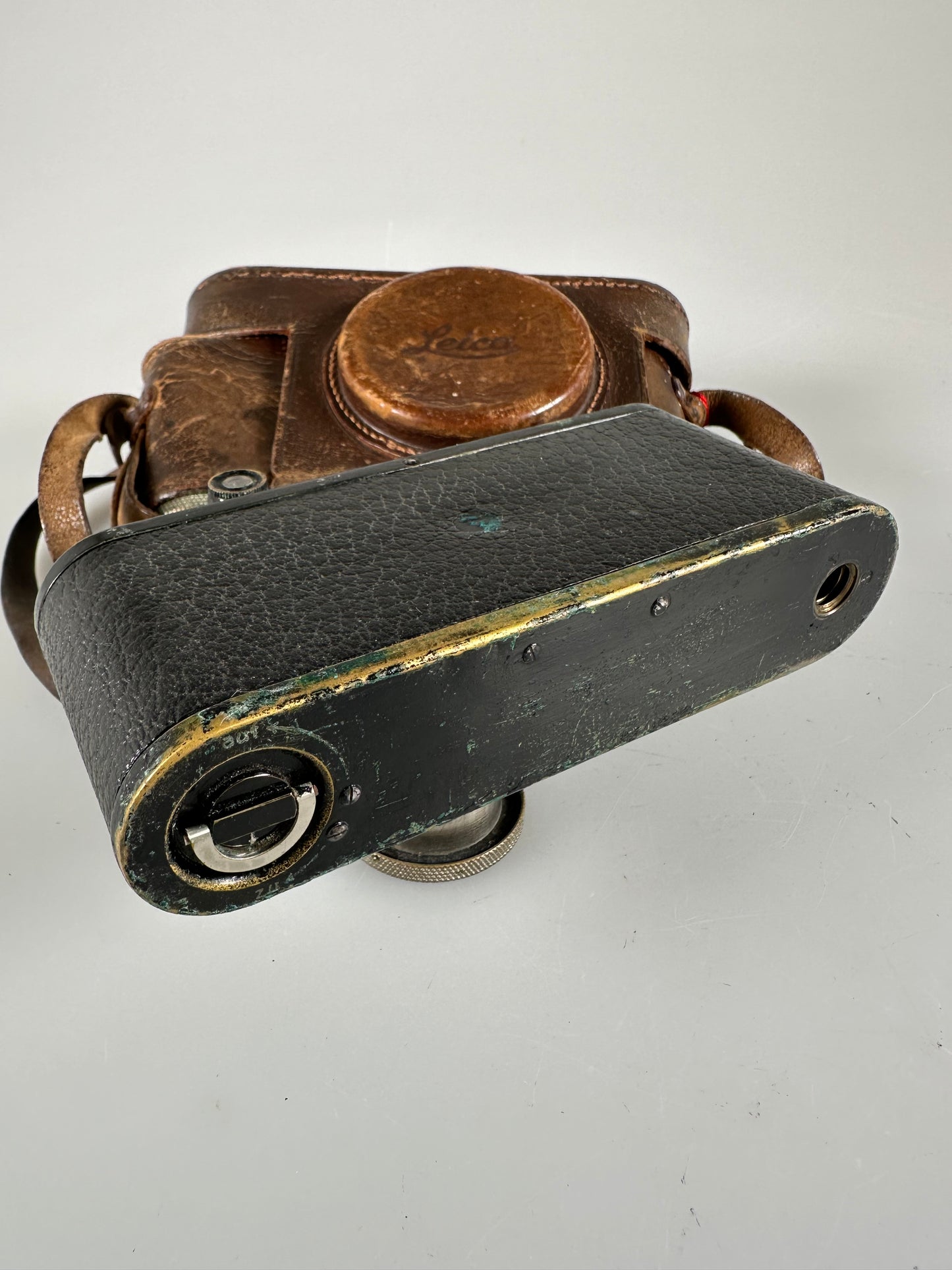 Leica I Model A 4 Digit with Feathered Arrows, mushroom 5cm f3.5 Elmar- 1927