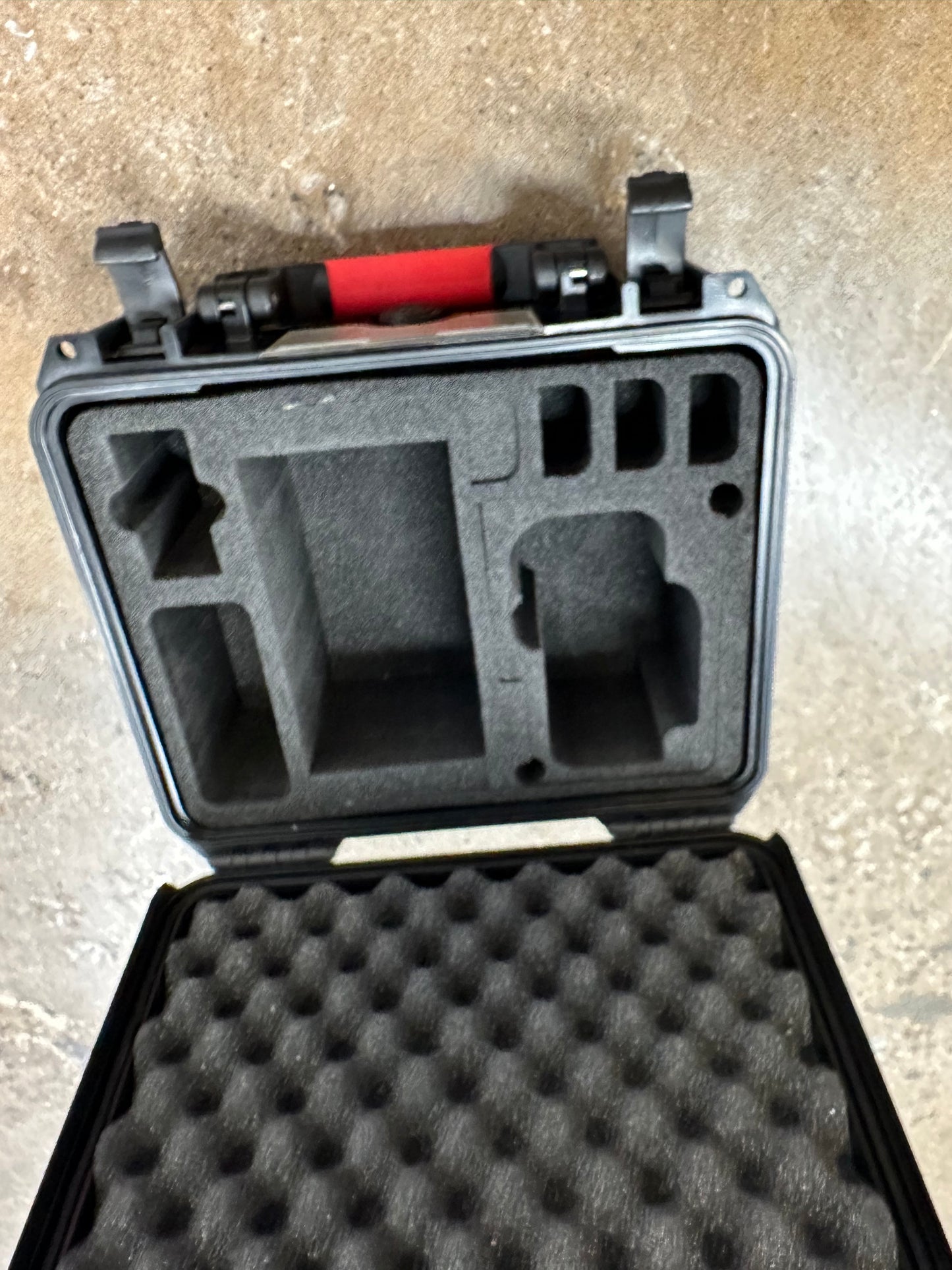 HPRC 2300 FOR CANON EOS R5 / R6 Pelican case