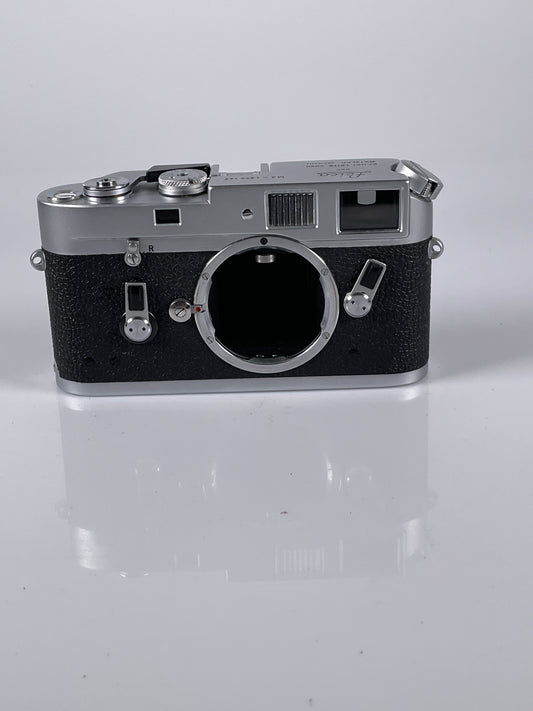 Leica M4 Chrome 35mm rangefinder film camera body