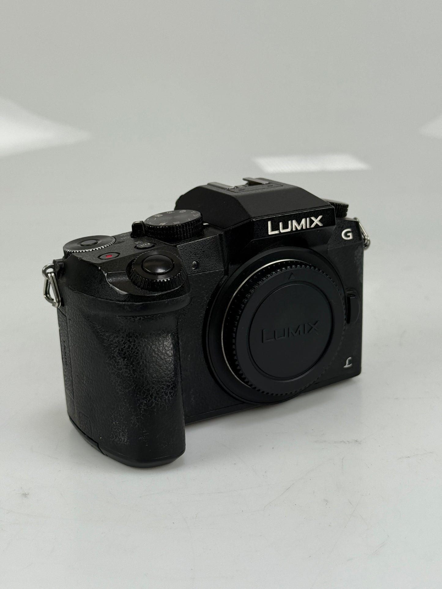 Panasonic Lumix DMC-G7 16MP Mirrorless MFT Digital Camera Body