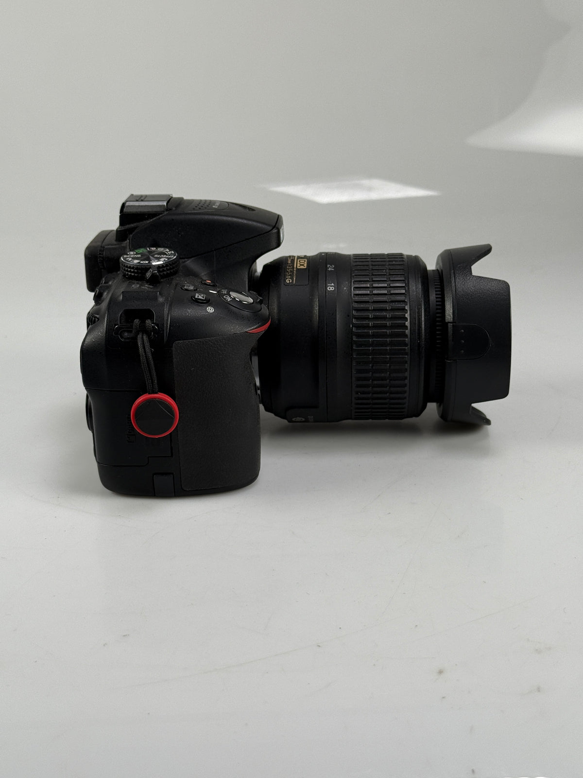 Nikon D5300 24.2MP DSLR Camera with 18-55mm VR Lens