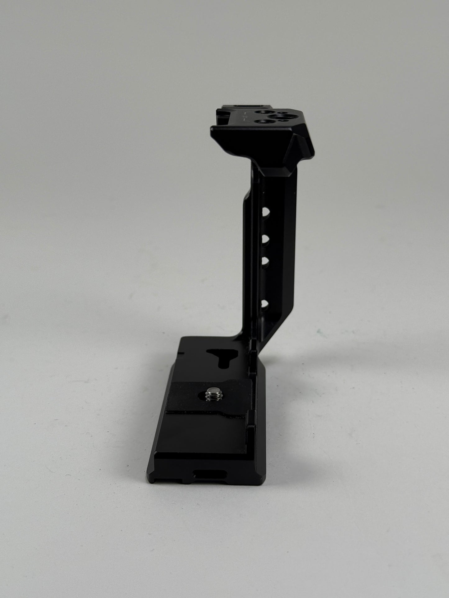SmallRig 3639 Camera Half Cage for Sony Alpha A7 IV A7R V A1