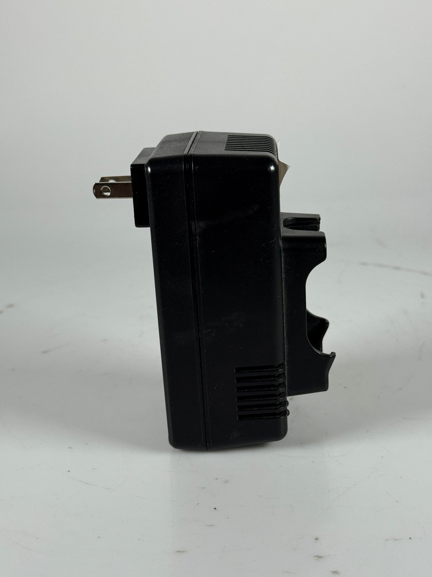 Leica M8 M9 battery charger Charging Unit #14463
