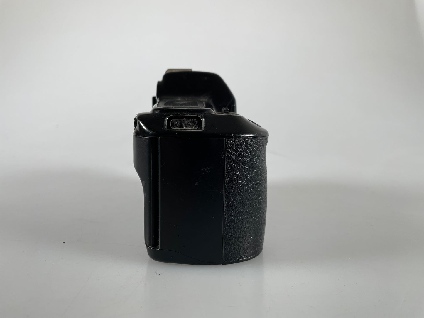 Canon EOS Rebel II 35mm SLR Film Camera Body