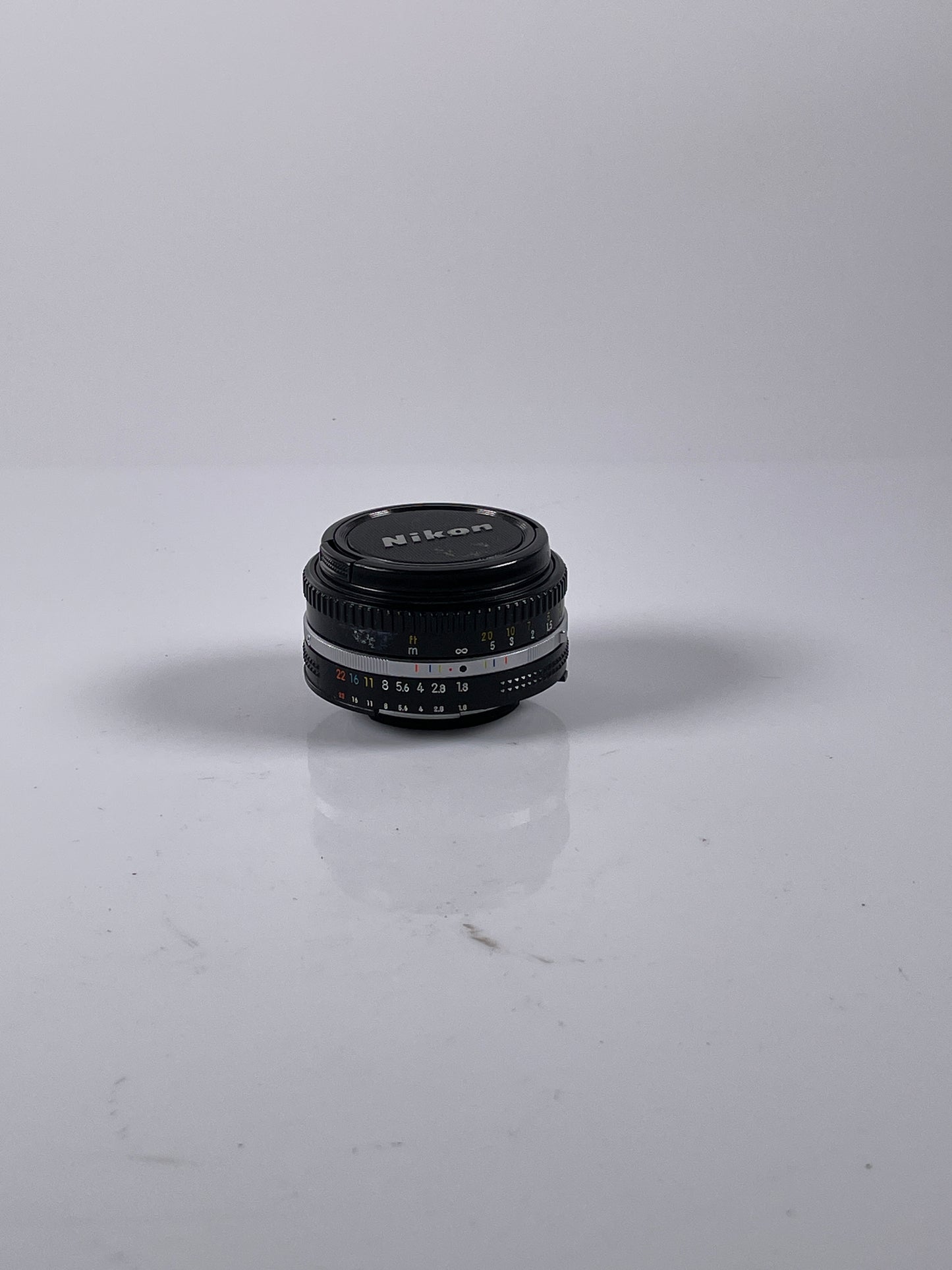 Nikon Nikkor Ai-s AIS 50mm f/1.8 Lens Prime Pancake SLR Late