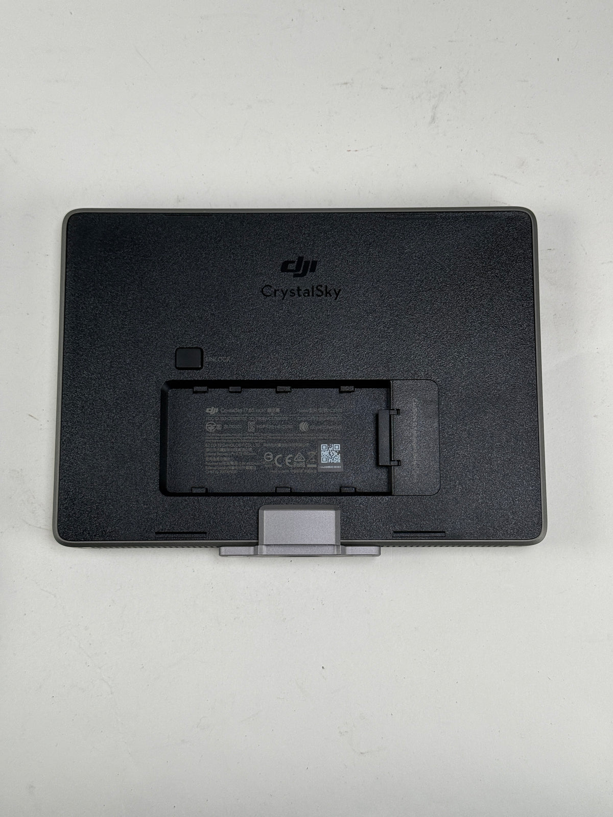 DJI CrystalSky 7.85 High Brightness Monitor CS785 2x WB37 Battery Charging Hub K