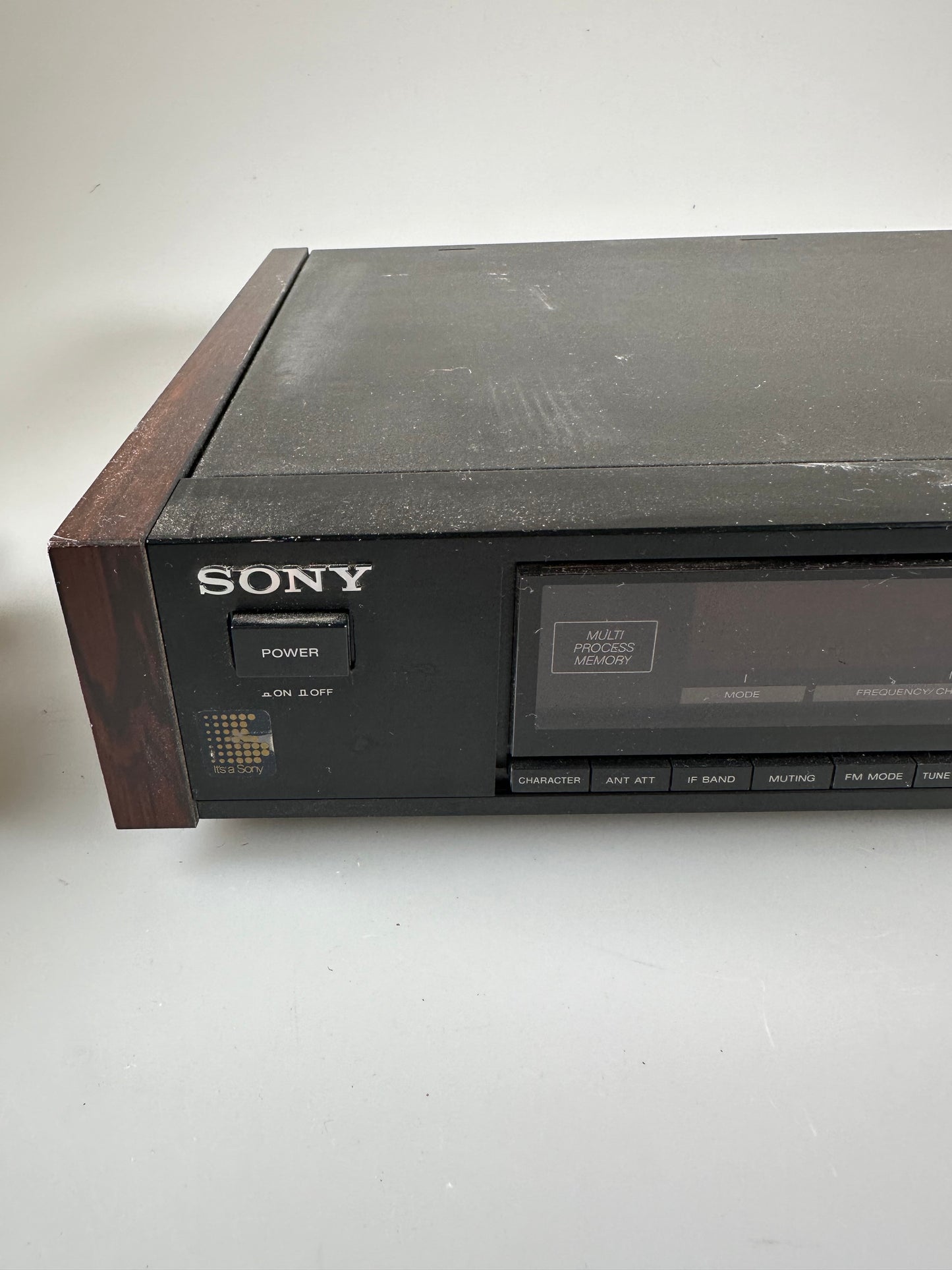 SONY ES ST-S550ES AM/FM Tuner receiver w/ Rosewood Sides