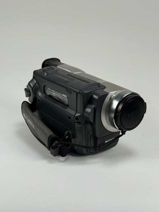 Sony Handycam CCD-TRV108 Hi8 Camcorder Player Video Recorder