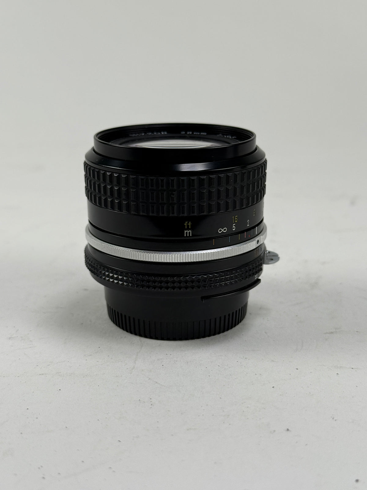 Nikon Nikkor 28mm f3.5 Ai Lens