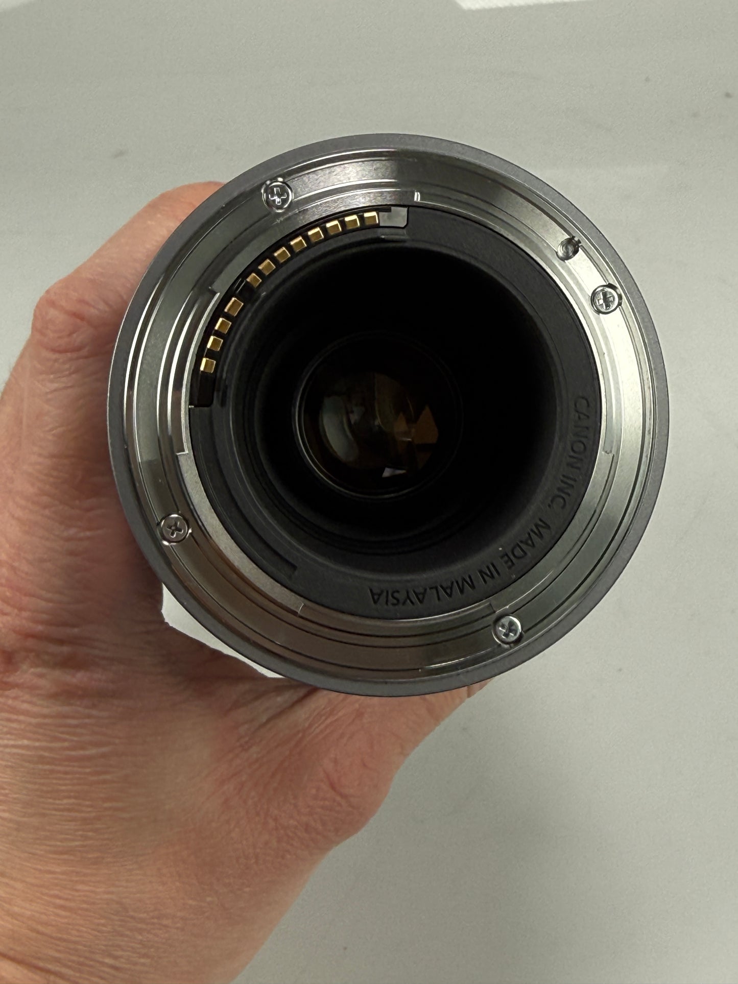 Canon RF 75-300mm f4-5.6 Compact Telephoto Zoom Lens for RF Mount