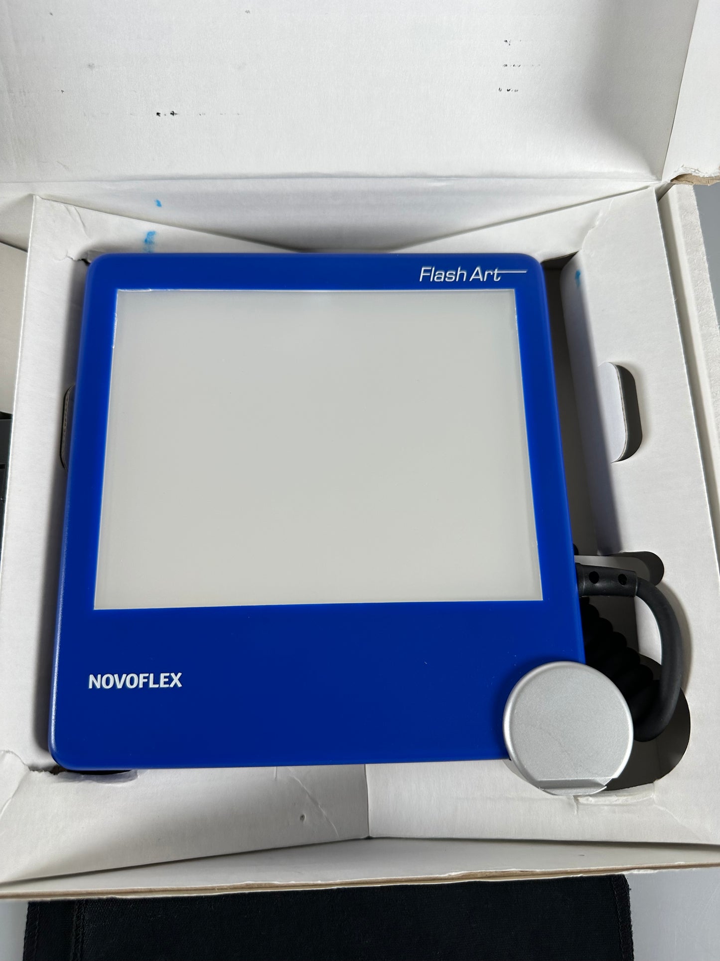 Novoflex Flat Flash Panel with Generator & Case auto flash art