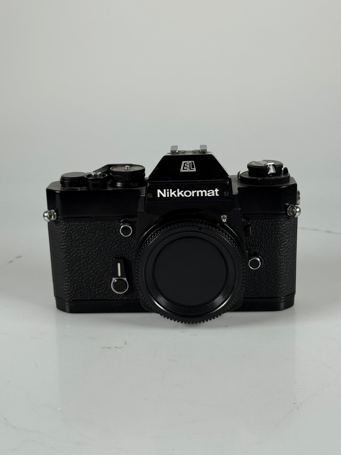 Nikon Nikkormat Nikomat EL 35mm SLR Film Camera Body black