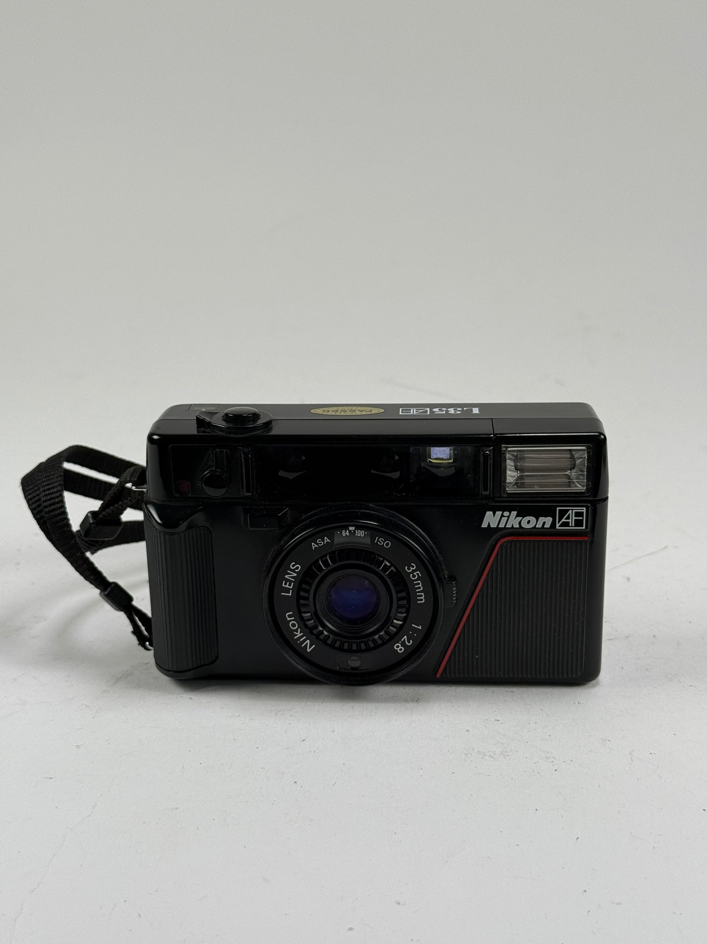 Nikon L35AF L35 AF point & shoot ISO 1000 Film Camera