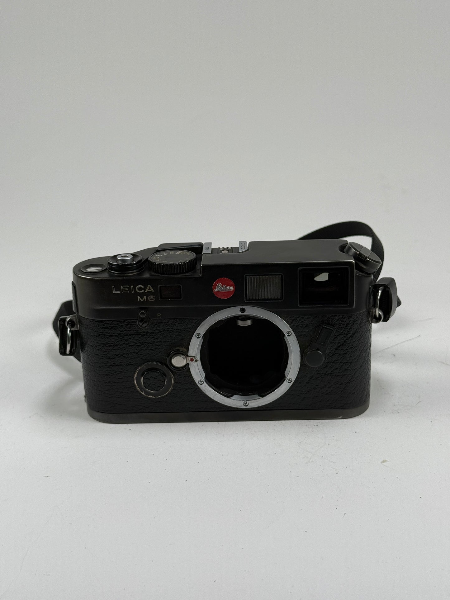 Leica M6 TTL 0.72 35mm rangefinder film camera black