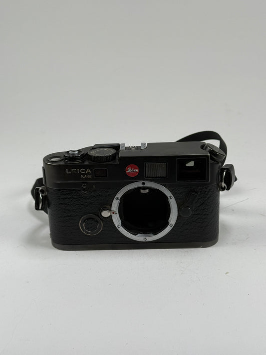 Leica M6 TTL 0.72 35mm rangefinder film camera black