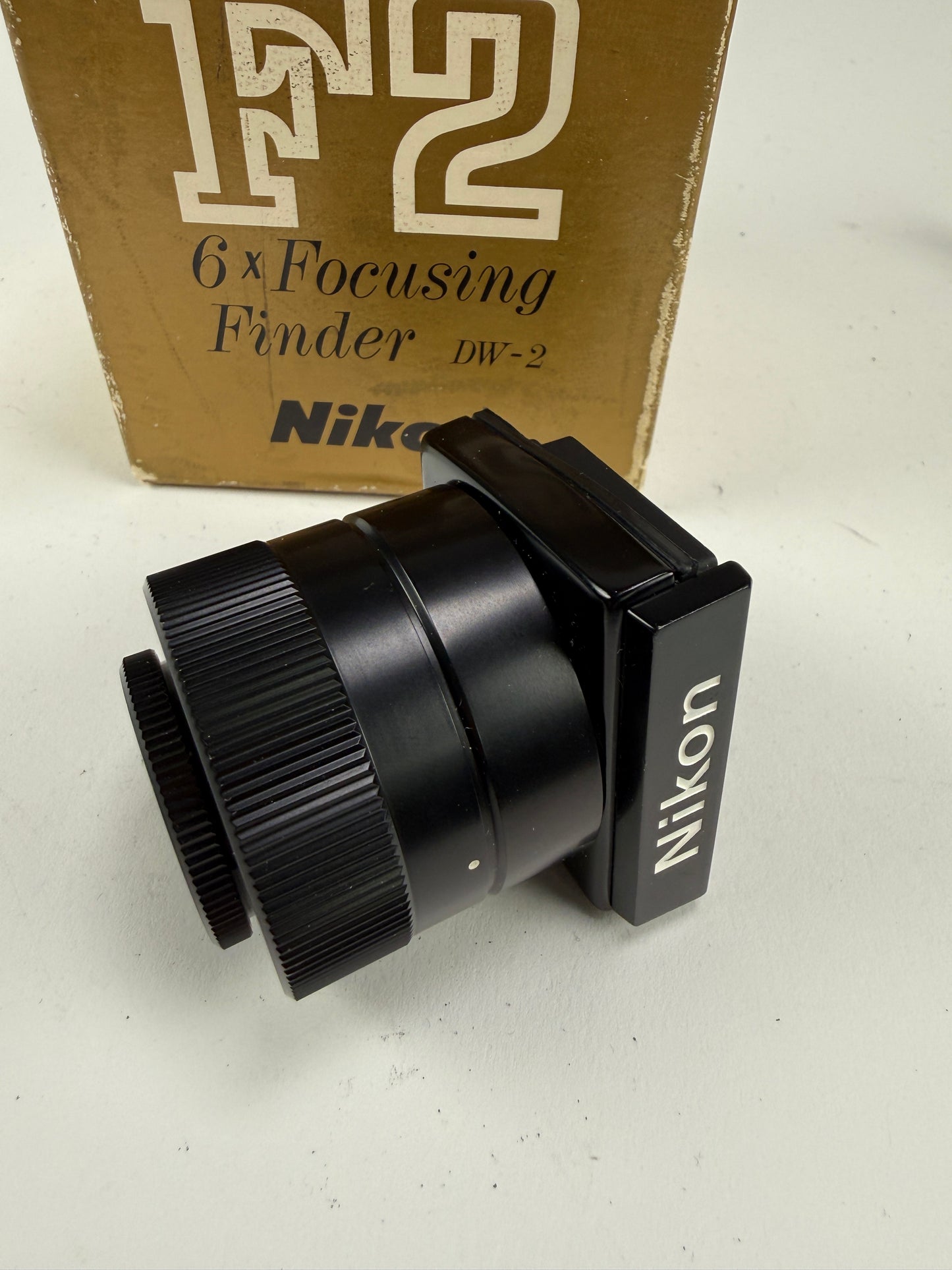 Nikon DW-2 6X Waist Level View Finder Magnifier for Nikon F2