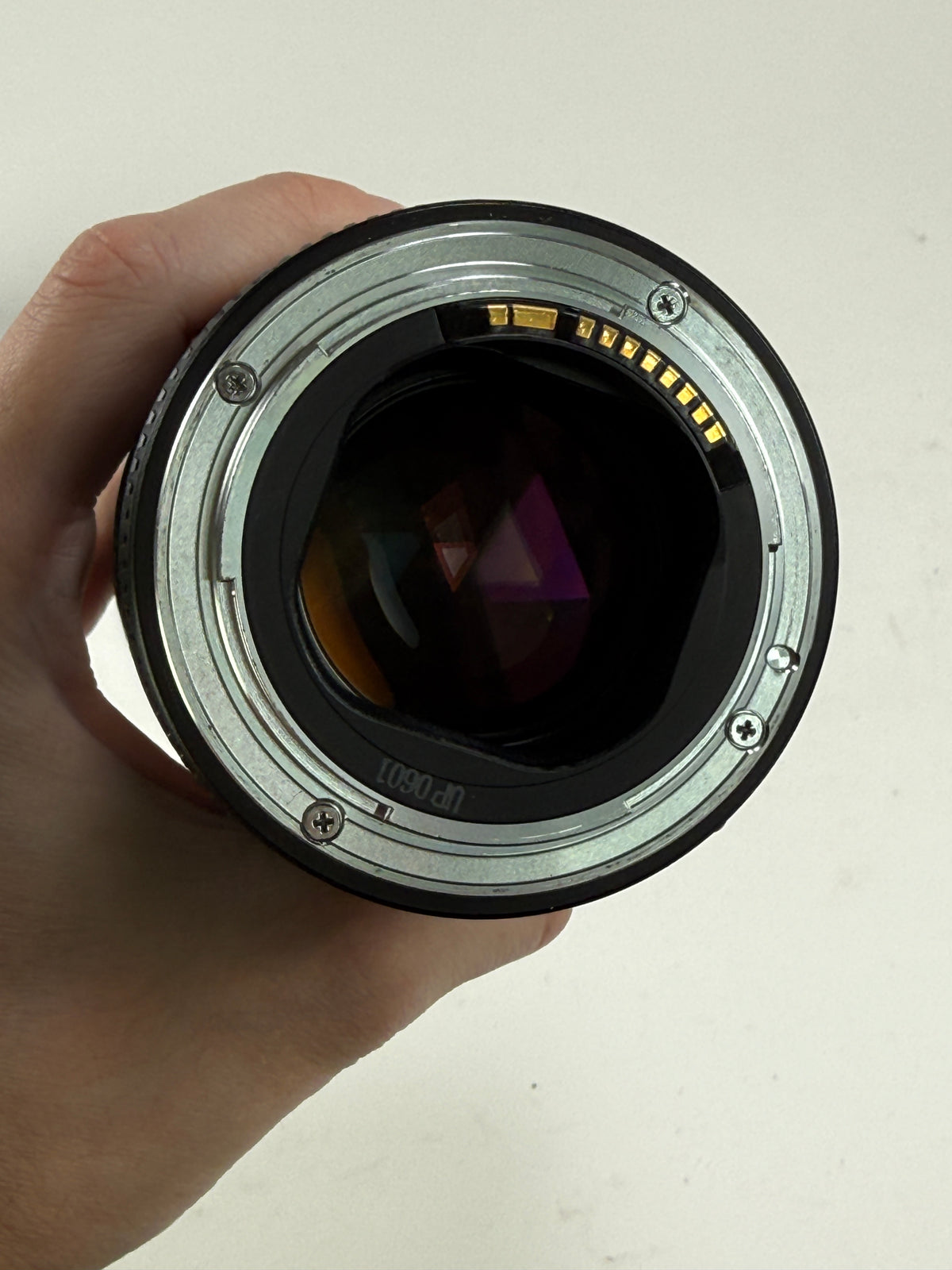 Canon EF 135mm f2 L USM lens