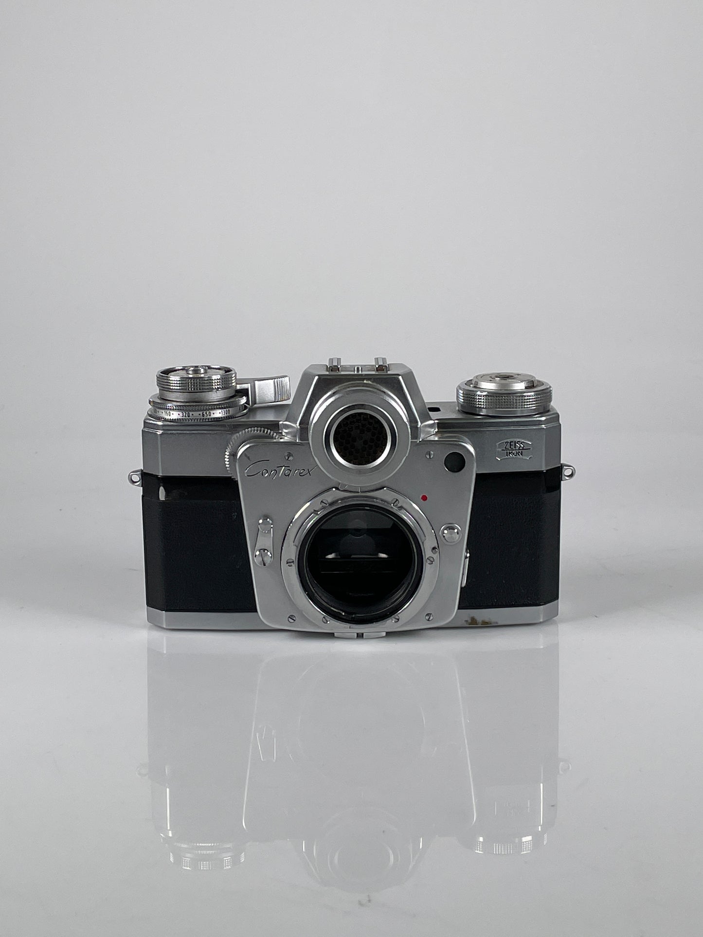 Zeiss Ikon Contarex Bullseye 35mm SLR Film Camera