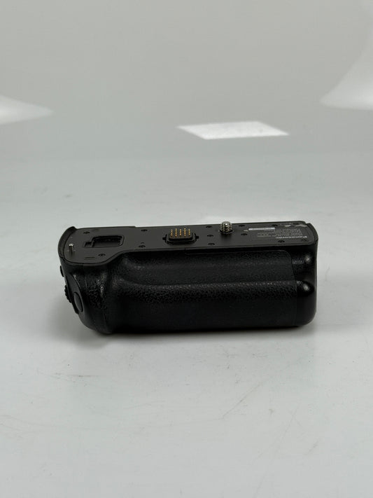 Panasonic DMW-BGGH5 Battery Grip for DMC-GH5