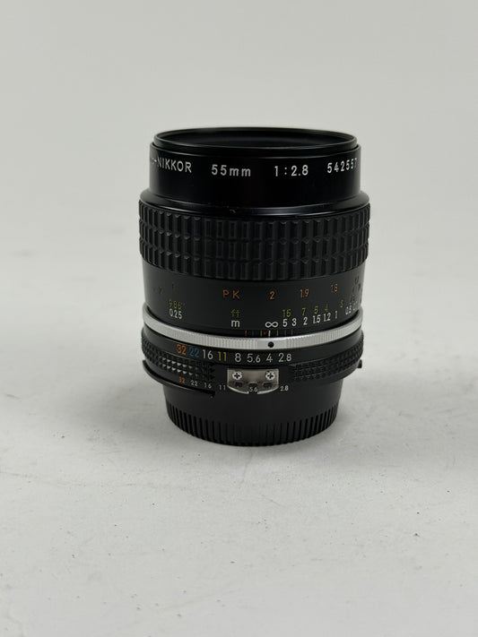 Nikon Nikkor AIS 55mm f2.8 Micro Lens