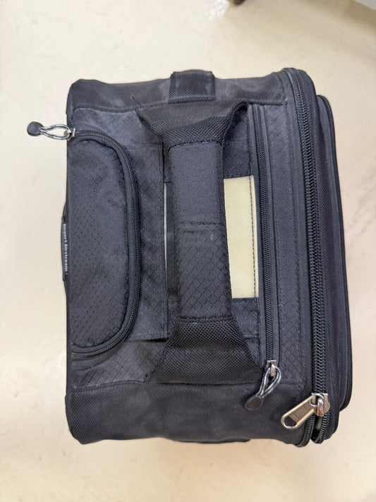 Think Tank Airport Airstream Rolling Camera Bag DSLR Travel Case w Dividers