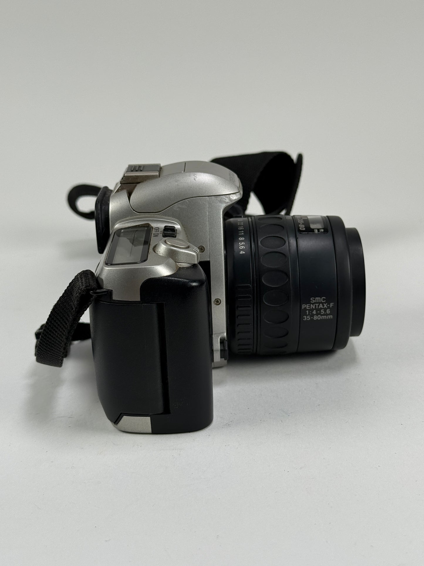 Pentax ZX 35mm SLR Camera Kit w/ 35-80mm and 80-200mm lens