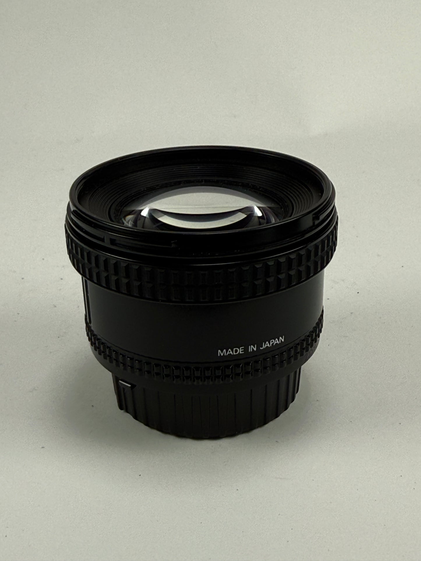 Nikon Nikkor AF 20mm F2.8 D Lens
