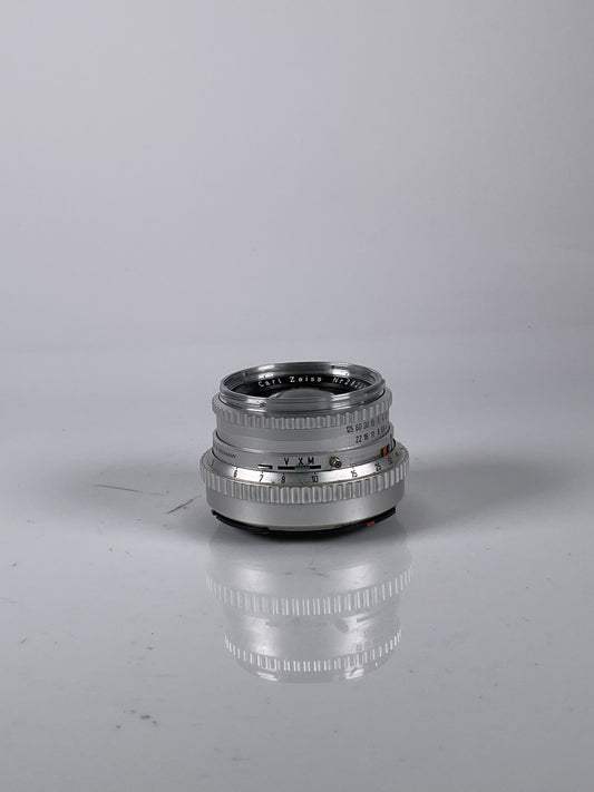 Hasselblad Carl Zeiss planar C 80mm F2.8 lens chrome