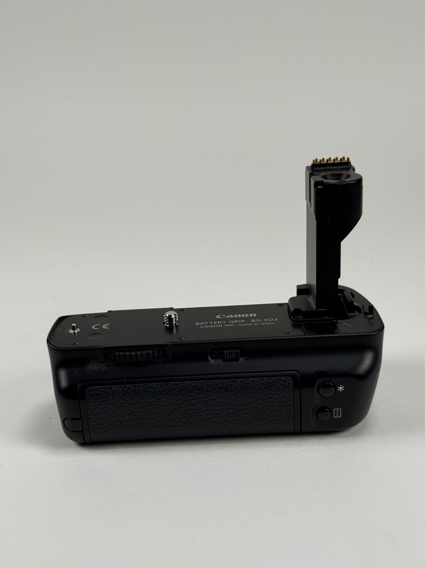Genuine Canon Battery Grip BG-ED3 for Canon EOS 10D, D30, D60 Cameras