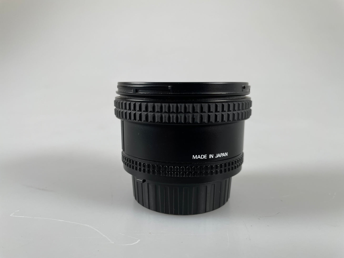 Nikon Nikkor AF 20mm F2.8 Lens