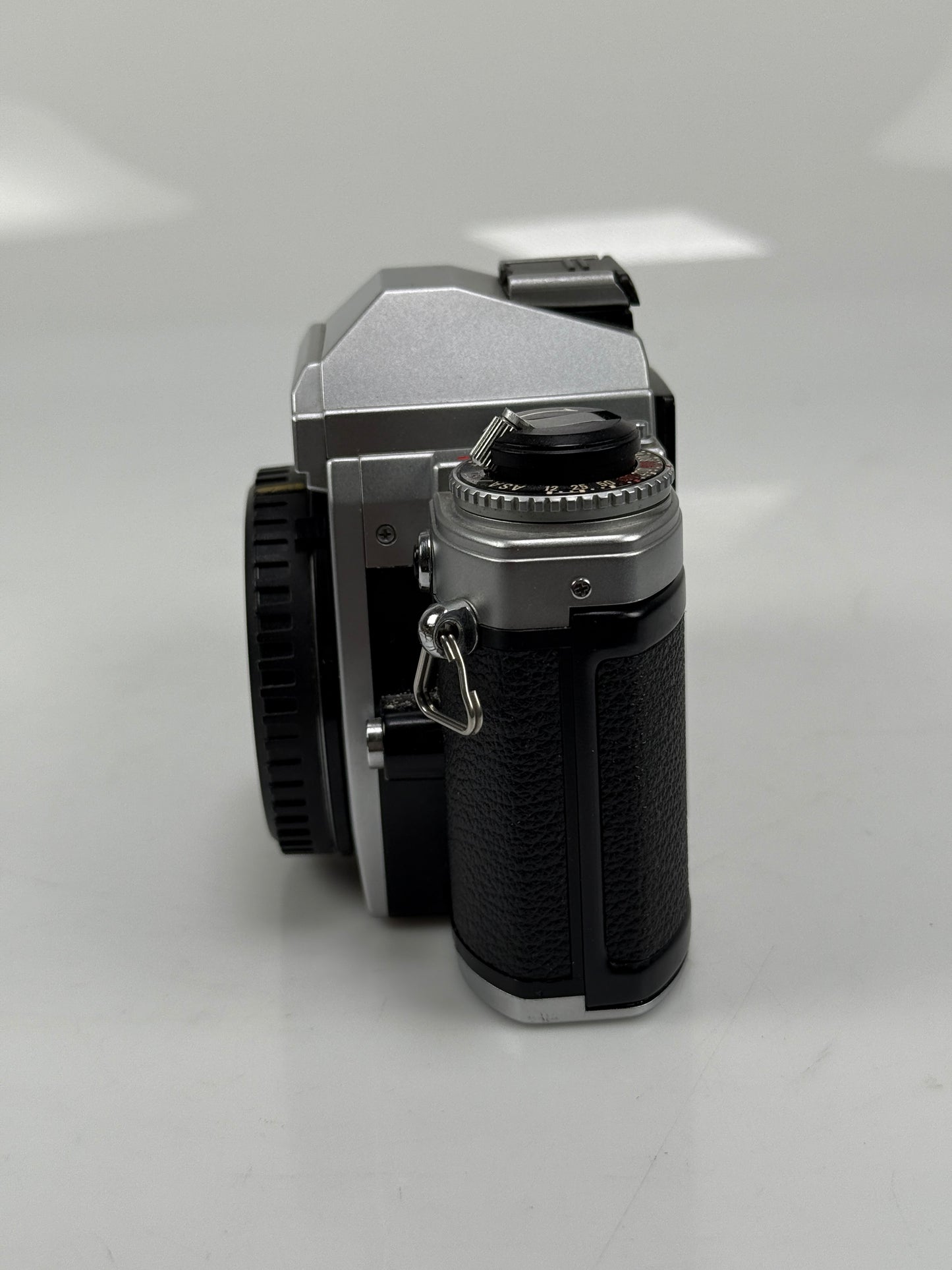 Nikon FG SLR Film Camera Body Chrome with grip