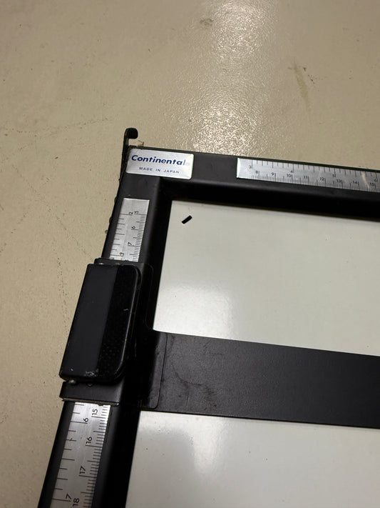 Continental Vintage Darkroom Photo Printing Easel 8x10 Adjustable Blades