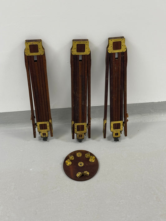 Folmer Graflex No.4 Crown Tripod Wood & Brass