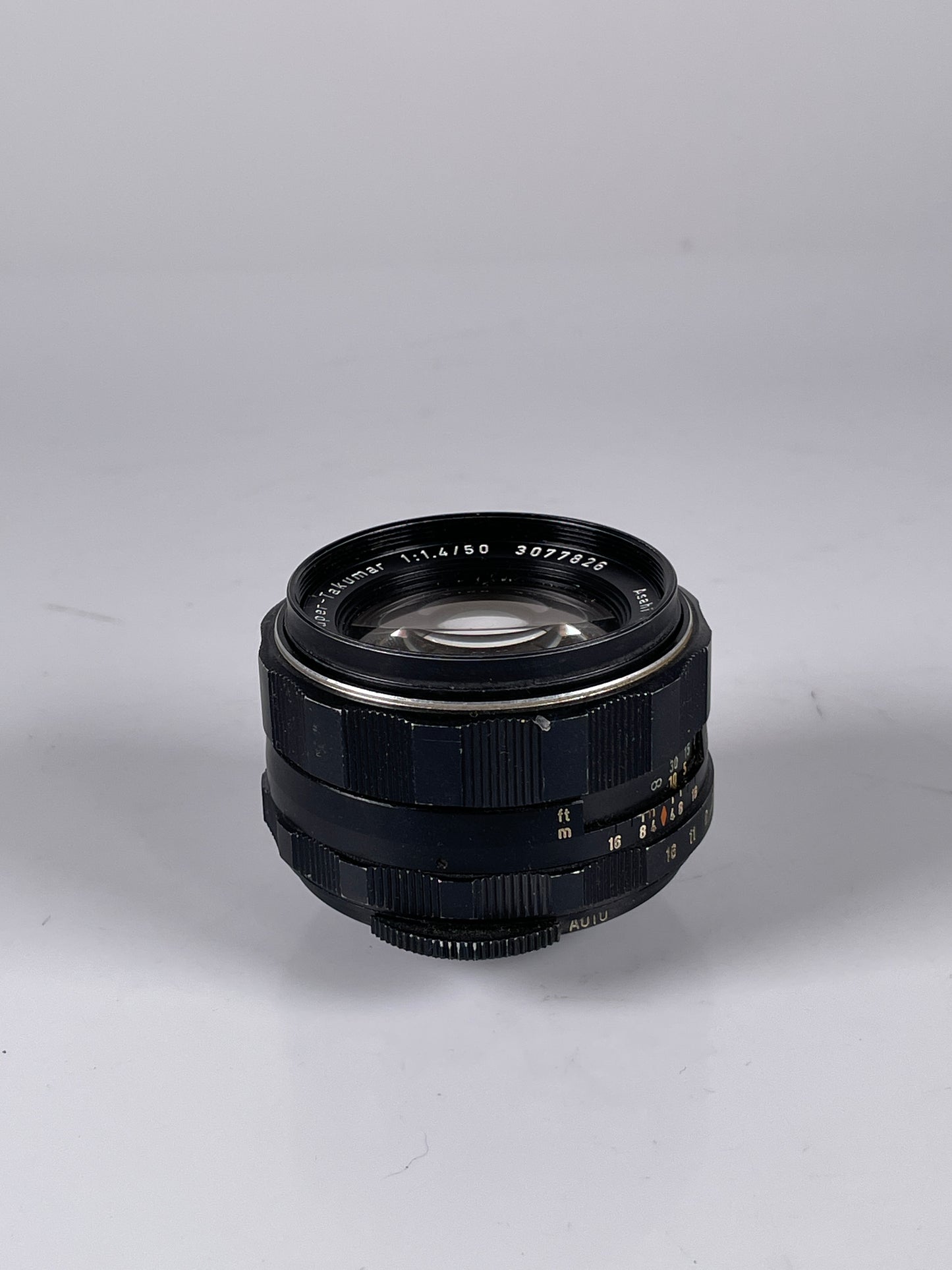 ASAHI PENTAX SUPER TAKUMAR 50mm F1.4 M42 lens